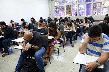 Bolsistas do Prouni têm desempenho melhor que os demais estudantes
