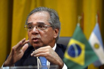 Após declaração sobre AI-5, Guedes fala em praticar uma “democracia responsável”