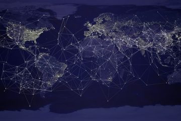 Internet completa 50 anos cercada de polêmicas
