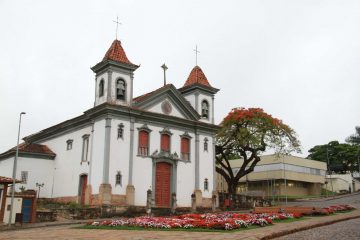 Abastecimento de água é suspenso em Santa Bárbara