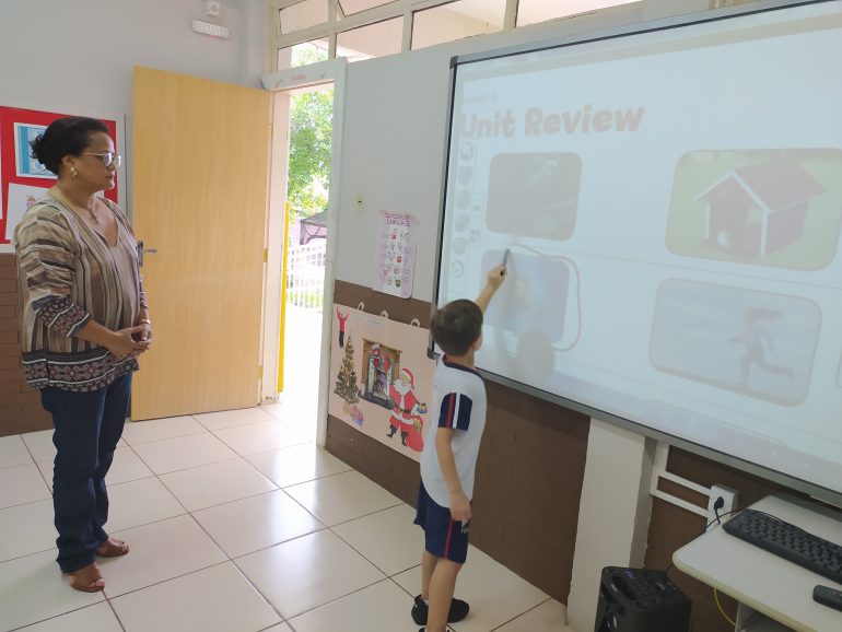 A nova proposta da Fundação Itabirana Difusora do Ensino para o próximo ano segue as orientações da Base Nacional Comum Curricular (BNCC) proposta pelo MEC