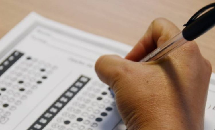 Concursos públicos com inscrições abertas reúnem 20,8 mil vagas no país