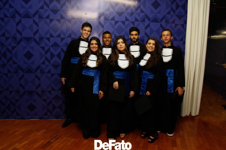 Formatura do Ensino Médio EFG