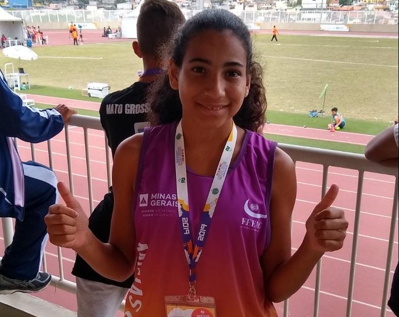 Câmara de Itabira homenageia atleta medalhista nas Paralimpíadas Escolares
