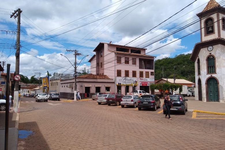 São Gonçalo faz adesão ao Minas Consciente e permite consumo em bares e restaurantes