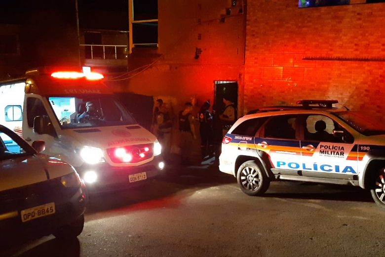 Homem baleado na mão é socorrido no bairro Fênix