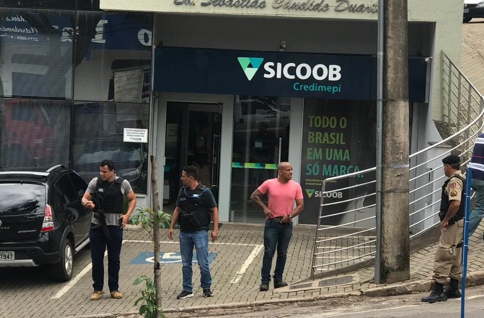 Sicoob exalta ação rápida de policiais durante crime em Itabira