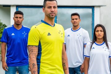 Cruzeiro mostra novas camisas da Adidas