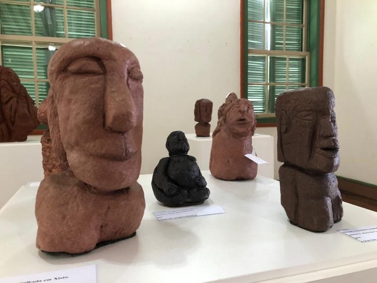 Exposição Solo Sagrado de Pessoas Abençoadas exprime relação dos itabiranos com os minerais