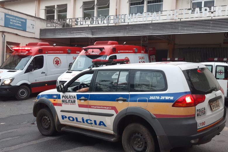 Homem com tornozeleira eletrônica é baleado em Itabira