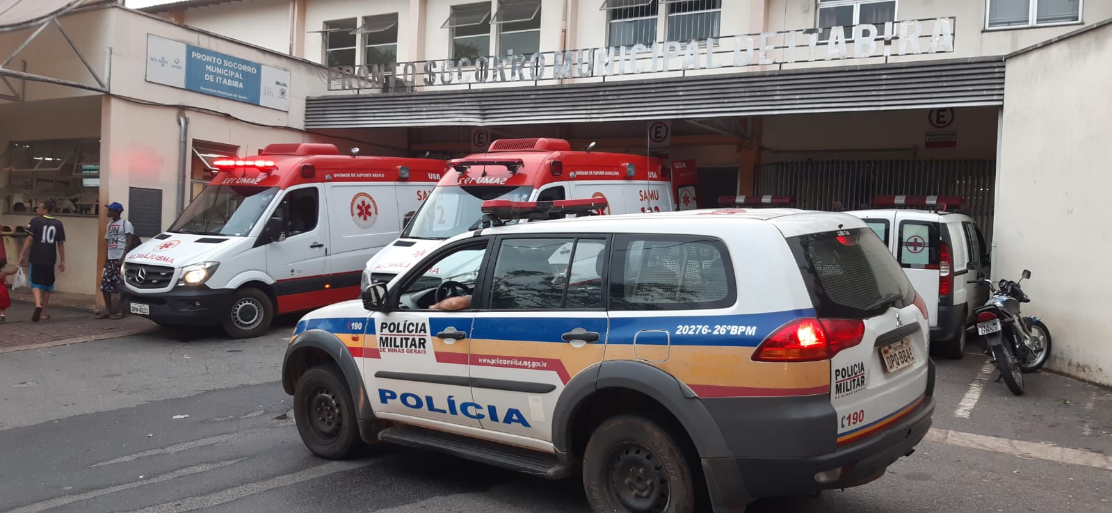 Homem com tornozeleira eletrônica é baleado em Itabira