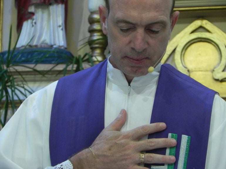 Última missa de Padre Flávio em Itabira será celebrada neste domingo