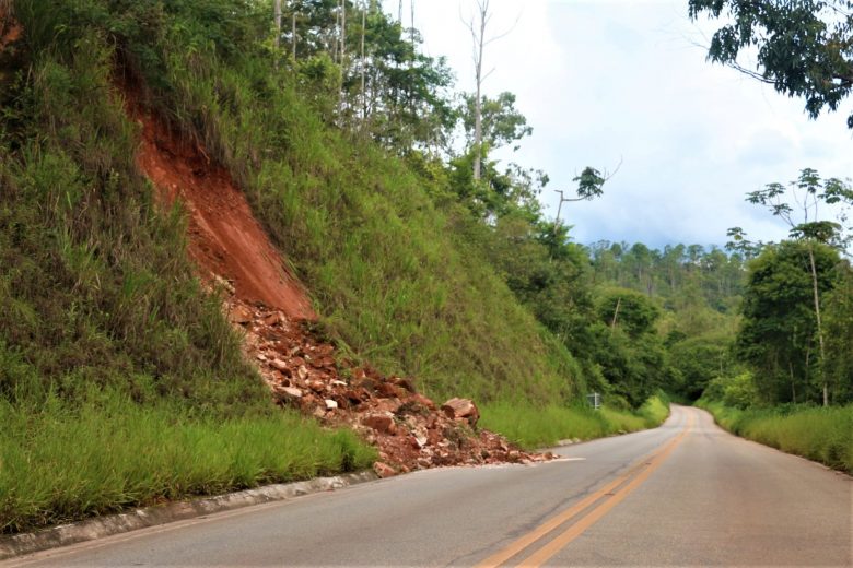 Trechos do Forninho exigem atenção e prudência de motoristas e motociclistas