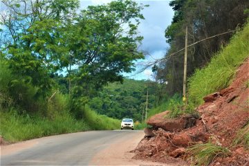 Estrada que liga Monlevade a Piracicaba tem estreitamento de pista devido às chuvas