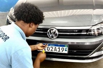 Detran-MG assina portaria e estabelece cronograma para implantação do novas placas