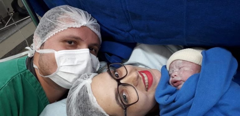 É menina! Maria Vitória é a primeira bebê do ano no Margarida