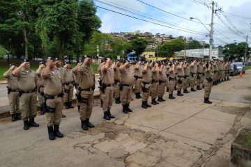 Polícia Militar homenageia policiais destaques em Monlevade