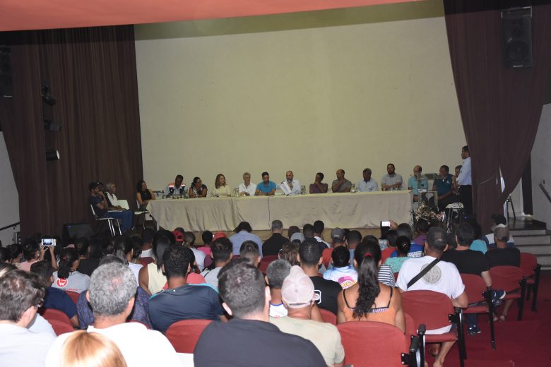 Câmara de São Gonçalo vota nesta quinta (30) auxílio emergencial para moradores