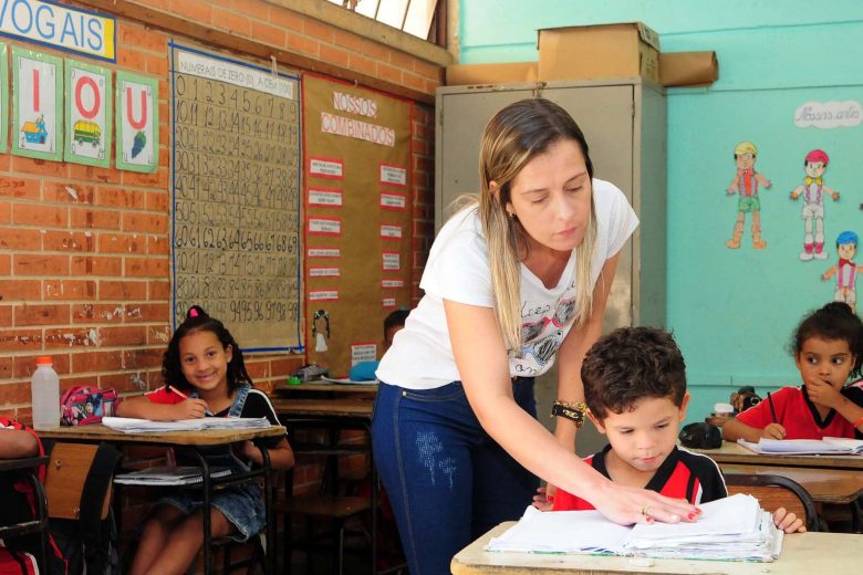 Designação on-line para atuar na rede estadual de ensino tem início