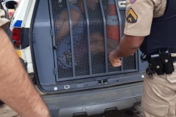 Polícia prende dois suspeitos após furto à residência em Itabira