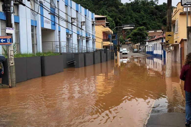 Rio Piracicaba sem folia de carnaval devido aos estragos das chuvas e enchente