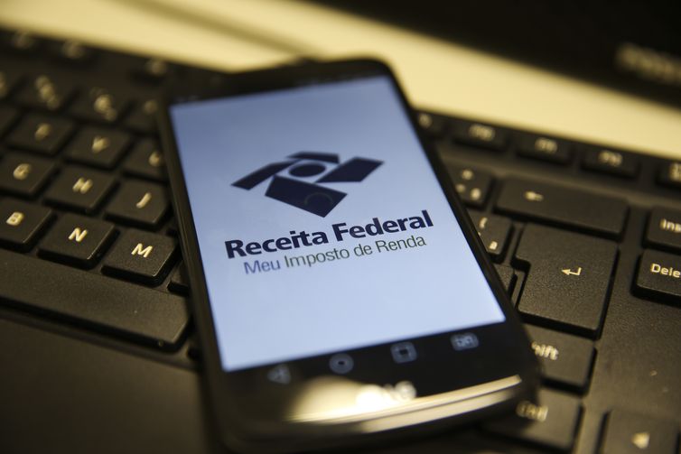Imposto de Renda: Receita paga lote residual de restituições nesta quarta
