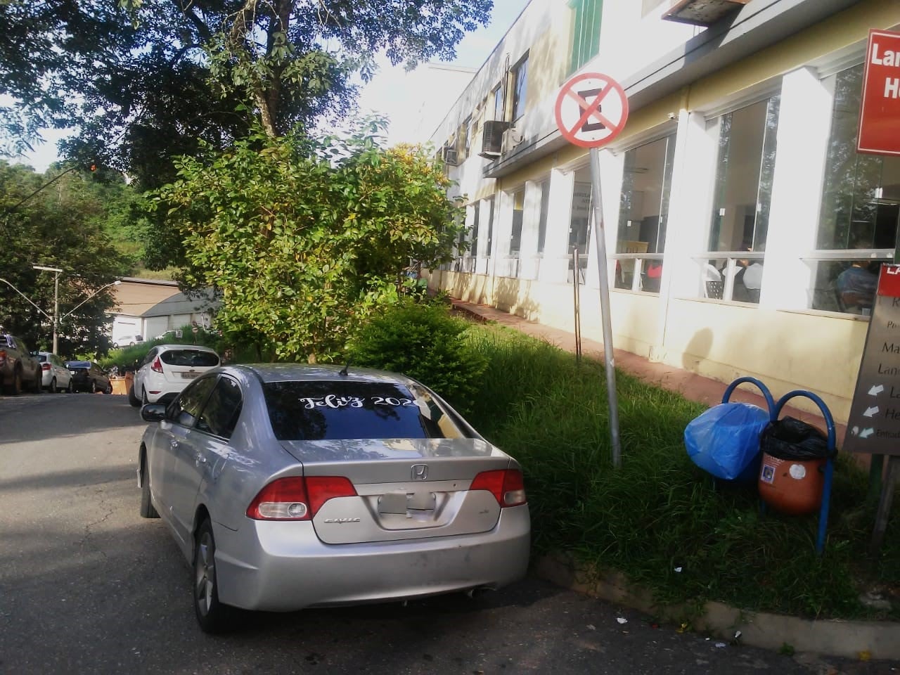 Motoristas que desrespeitam regras de trânsito dentro do HNSD poderão ser multados