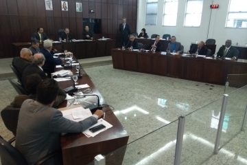 Vereadores de Monlevade têm reunião ordinária nesta terça e podem discutir reabertura da Câmara ao público