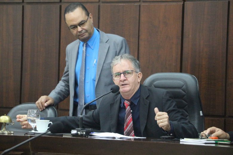 Câmara de Monlevade libera presença de até 10 pessoas nas reuniões ordinárias