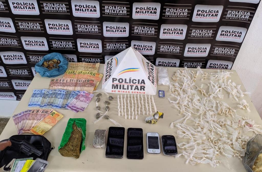 Adolescentes tentam se esconder em centro espírita, mas acabam apreendidos por tráfico de drogas