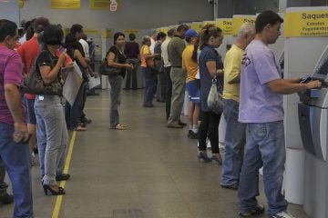 Bancos só retomam atendimento na Quarta-Feira de Cinzas