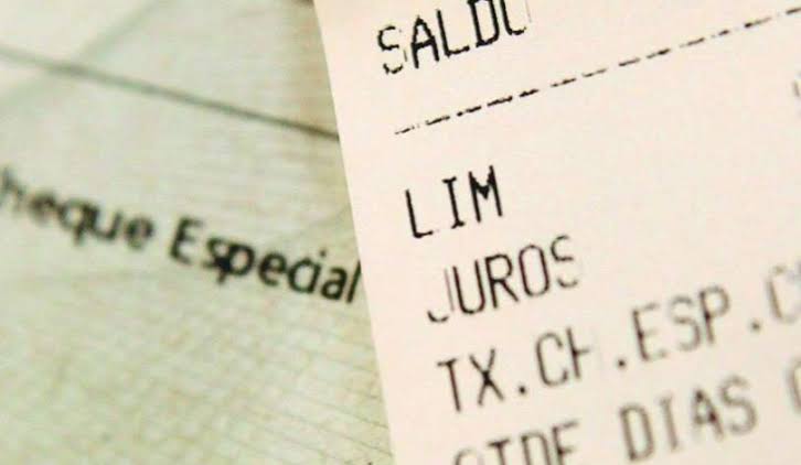 Bancos precisarão informar no extrato tarifa por limite de cheque especial