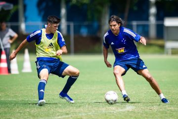 Cruzeiro encara o Uberlândia com estreia de Moreno e buscando volta ao G-4