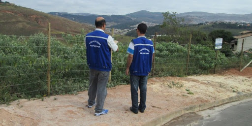 Donos de lotes já podem ser multados em Itabira