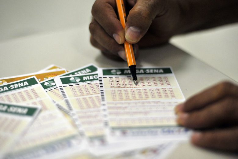 Mega-Sena acumula e próximo concurso deve pagar R$ 190 milhões