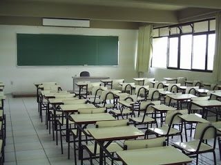 Professores de escolas estaduais de Itabira vão aderir à greve da próxima semana