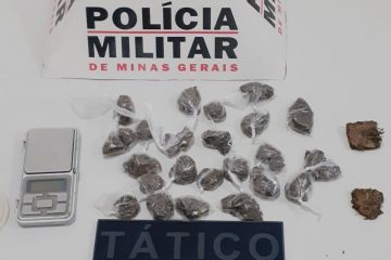 Suspeito de tráfico é preso com 25 buchas de maconha na cueca em Itabira