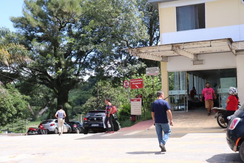 Idosa internada no HNSD testa negativo para coronavírus