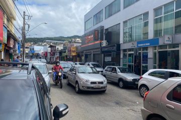 Apesar de decreto de isolamento social, Monlevade tem trânsito congestionado no centro da cidade