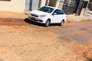 Brita coloca motociclistas em risco de acidente no Centro de Itabira