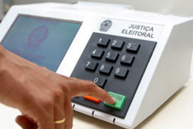 TSE lança guia de segurança para mulheres candidatas às eleições 2020