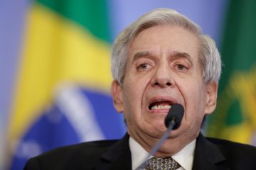 Advogado de Augusto Heleno contesta ponto a ponto as acusações da PGR