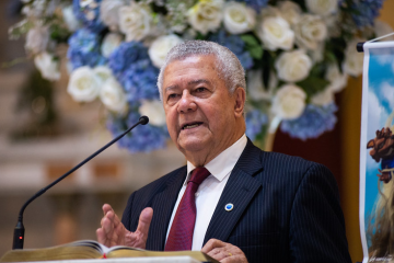 Presidente interino do Cruzeiro é diagnosticado com o novo coronavírus