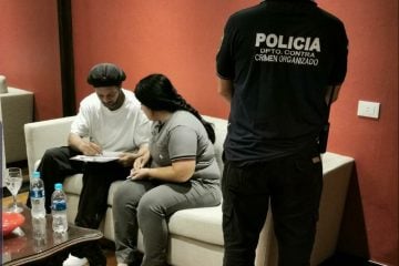 Ronaldinho Gaúcho e irmão são acusados de usar passaportes falsos no Paraguai