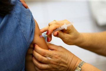Vacinas contra a gripe se esgotam em Itabira; governo aguarda reposição