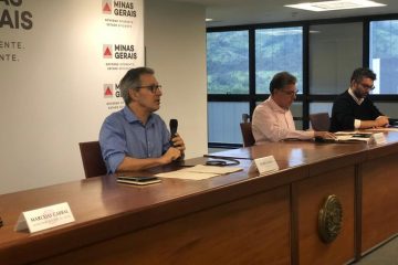 Zema anuncia estudo para avaliar reabertura do comércio