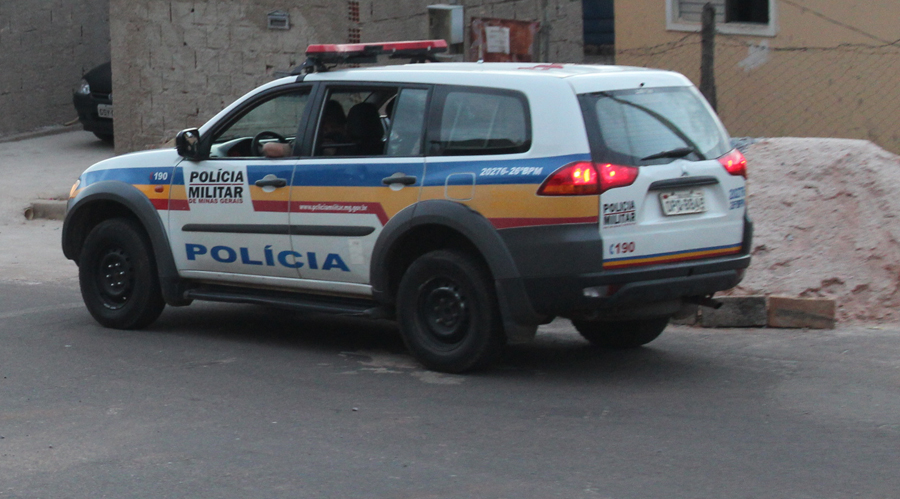 Motocicleta roubada é encontrada no bairro Monsenhor José Lopes, em Itabira