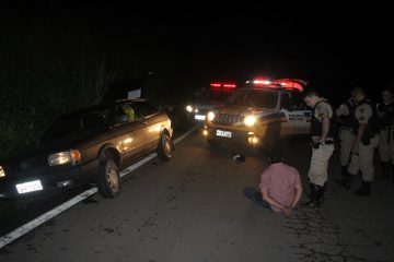 Motorista embriagado tenta fugir, mas acaba preso pela polícia