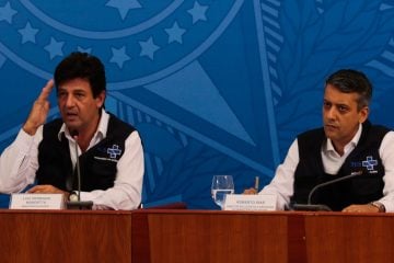 Mandetta anuncia parceria para produzir respiradores nacionais