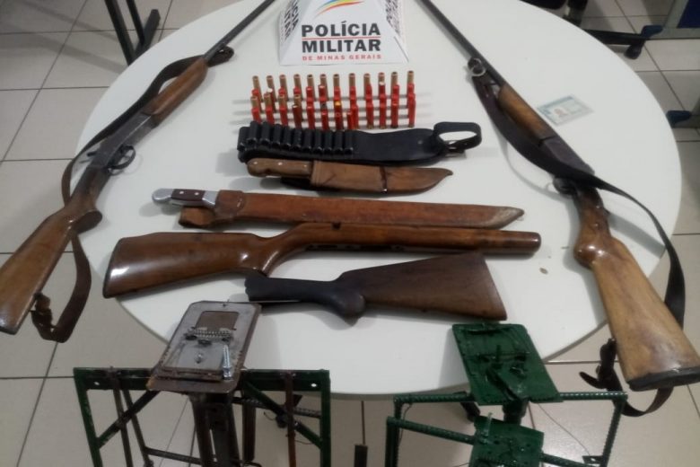 Polícia Rodoviária apreende armas e apetrechos para caça predatória em Itabira